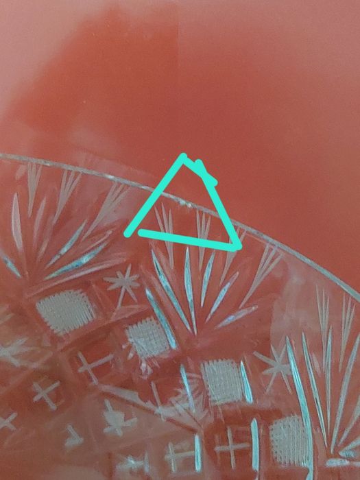 Хрустальная креманка на ножке.