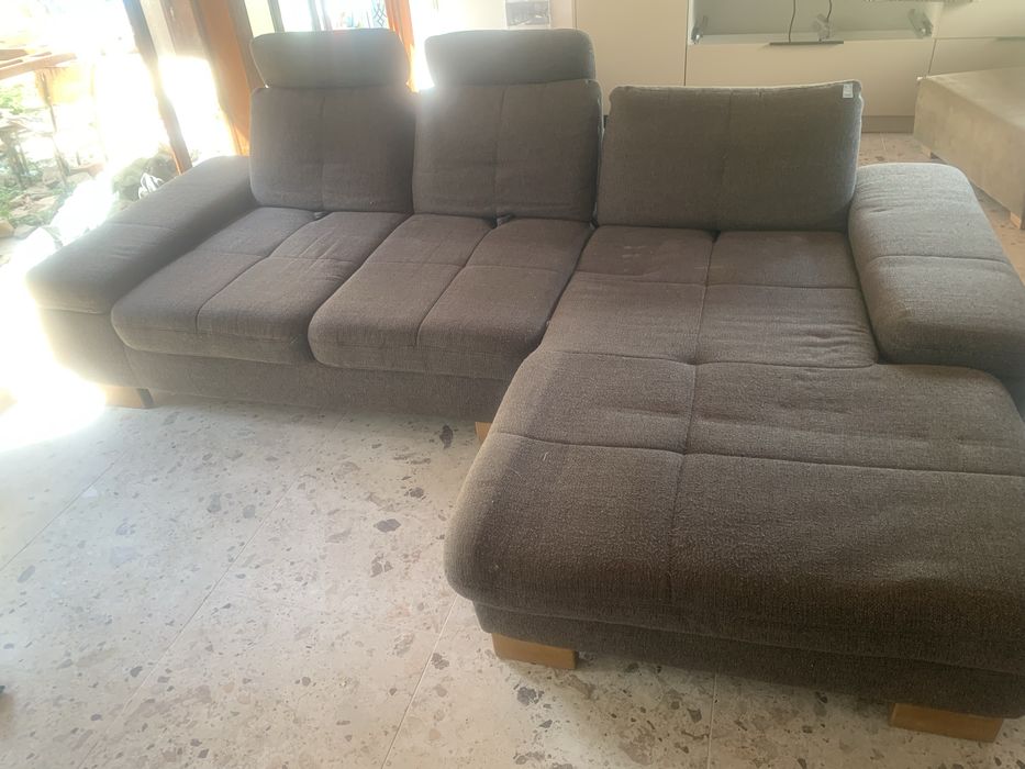 Ъглов диван в добро състояние