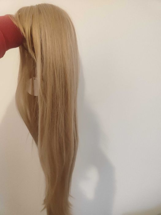 Нова перука за 14 €. Дълга 80см
