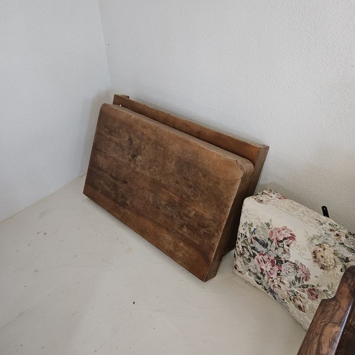 Ретро мебели - много стари