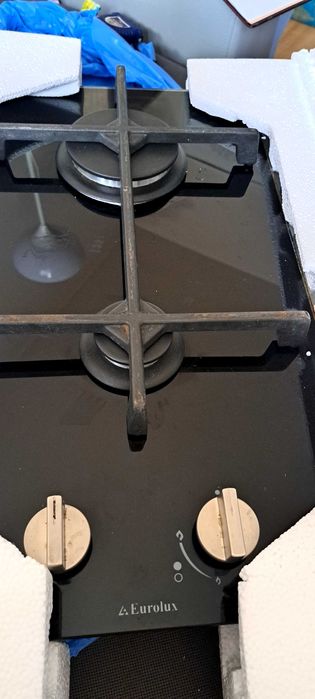 Чисто нов газов стъклокерамичен плот Eurolux P30 2G