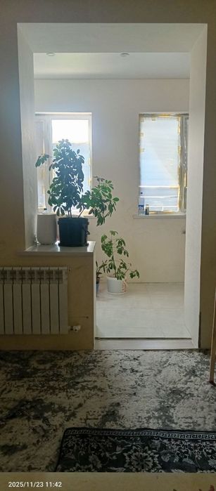 Продается 3 комнатная квартира 65 кв