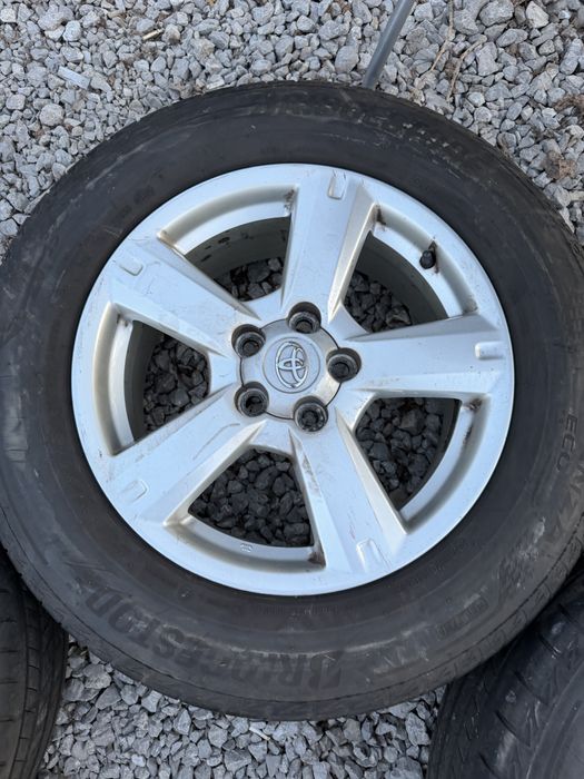 Джанти Toyota за SUV R17