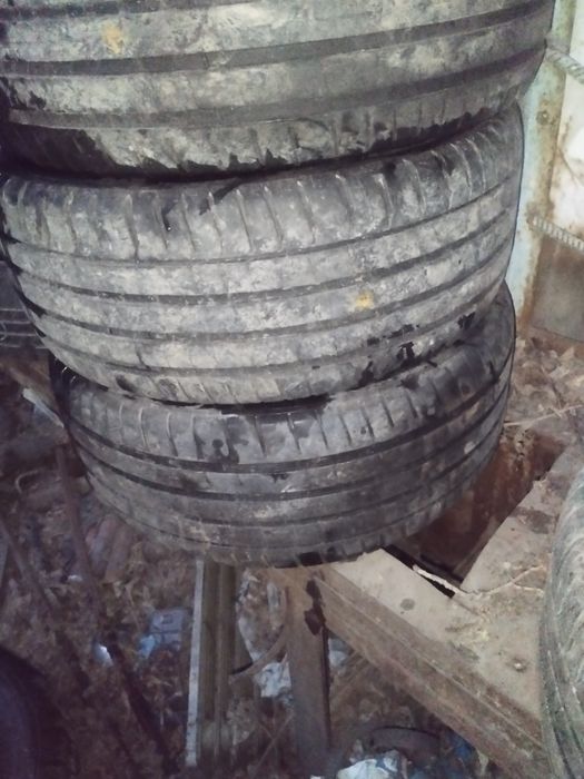 245/40 R19 Michelin 3 шт