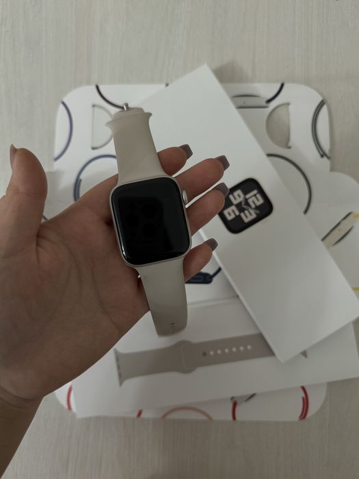 Apple wath SE 44 мм