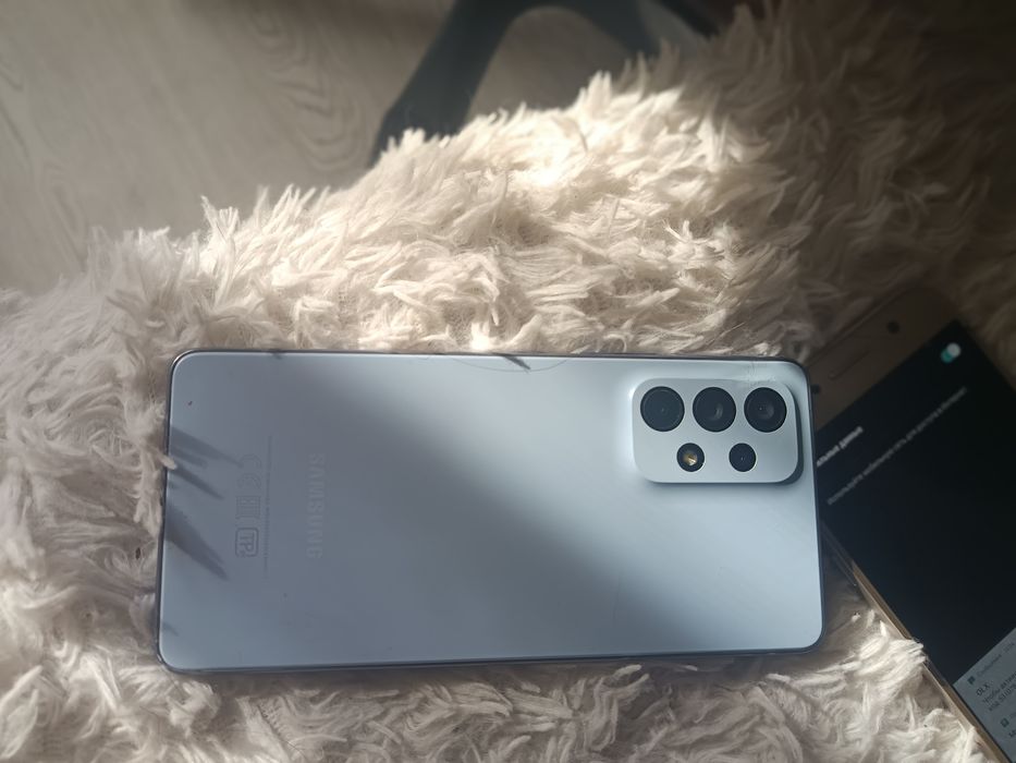 Продам Samsung galaxy A53 128 gb 5G