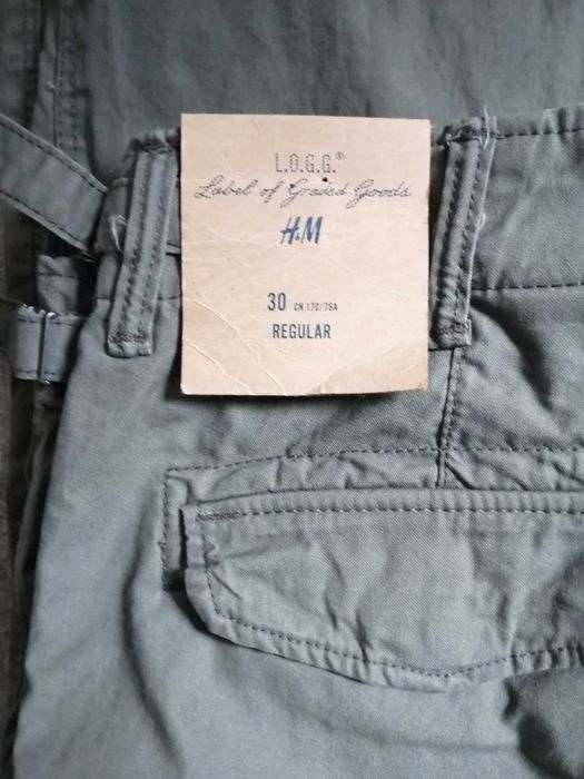 #Redus la 100 RON Pantaloni H&M, marimea 30, noi cu eticheta,190 RON