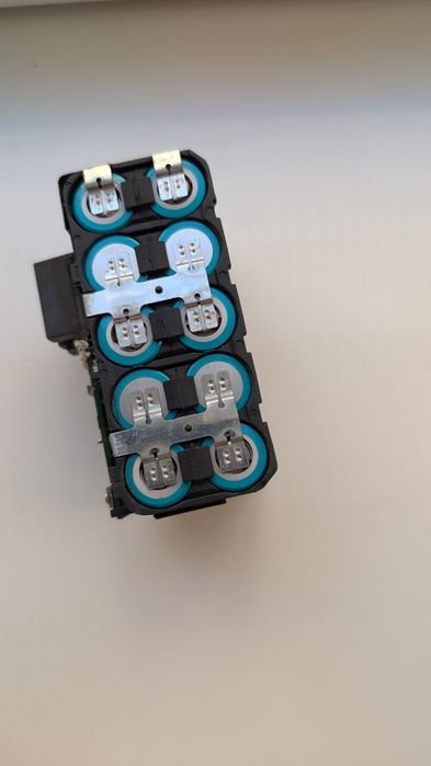 Pachet celule + BMS original Milwaukee M18 (fără carcasă plastic)