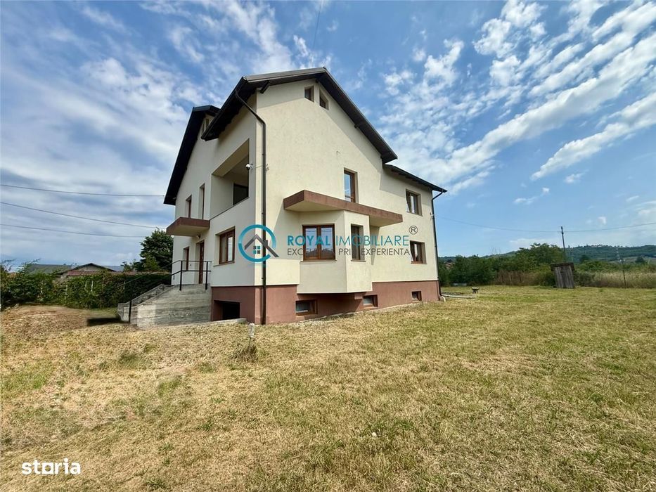 Royal Imobiliare - Vanzare Vila zona Boldesti Scaieni
