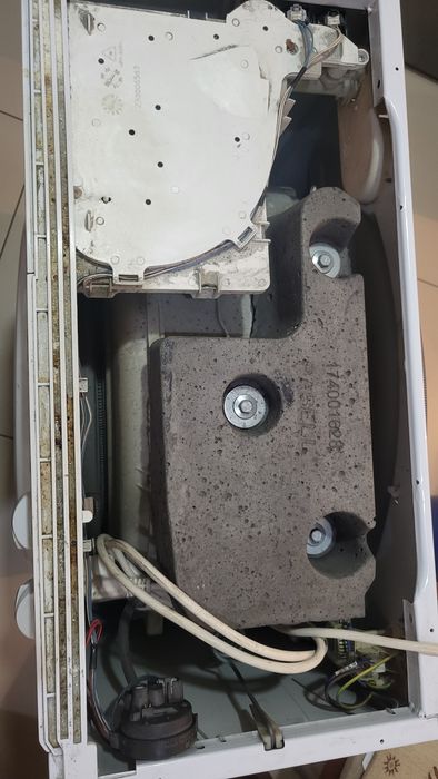 Стиральная машина Indesit WUN 82