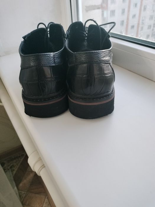 Продам туфли кожаные