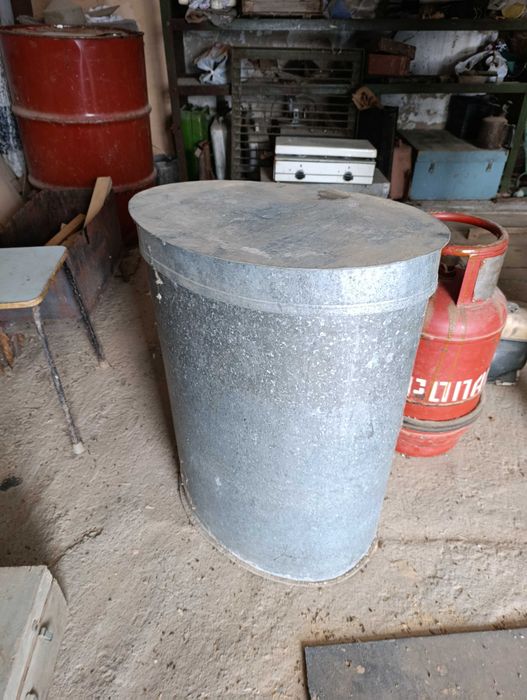 Ёмкость для муки и круп 40 литров