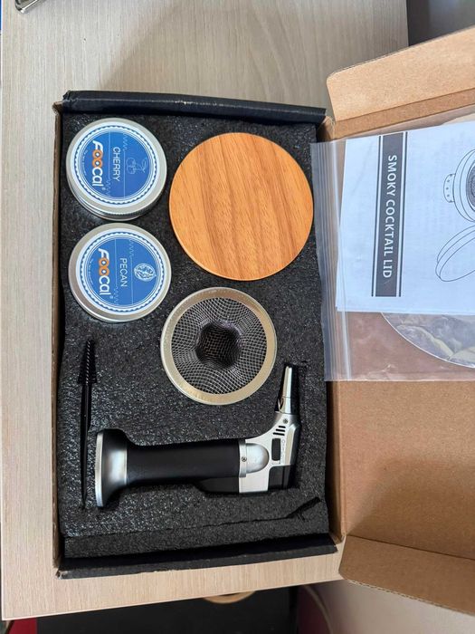 Kit afumare cocktailuri — Whiskey Smoker Kit cu arzator si arome, nou