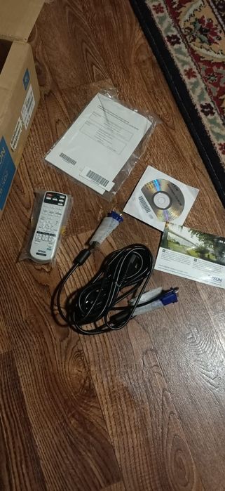 Проектор Epson EB-S02 новый в упаковке