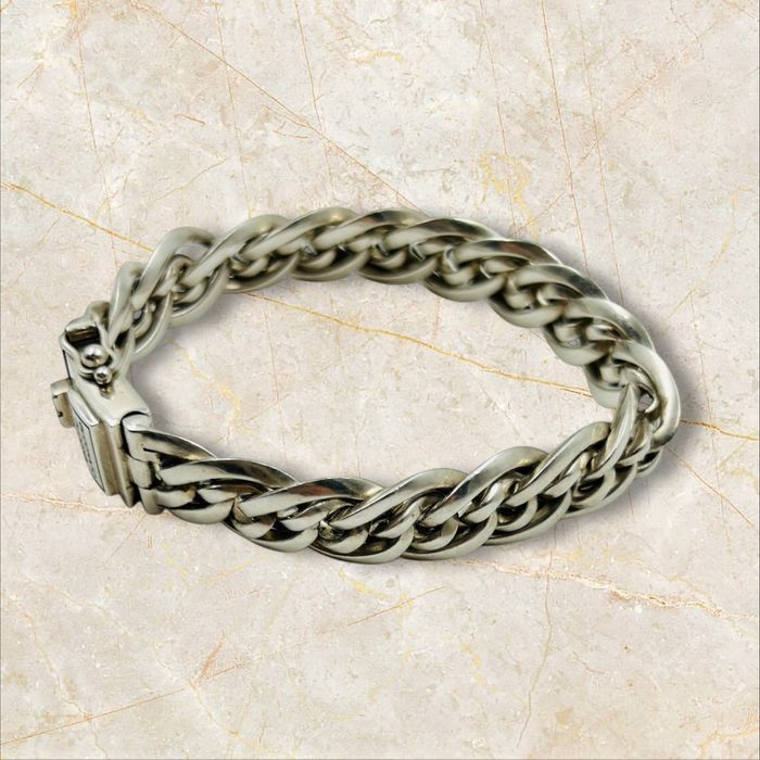 Buddha to Buddha Nathalie XS гривна