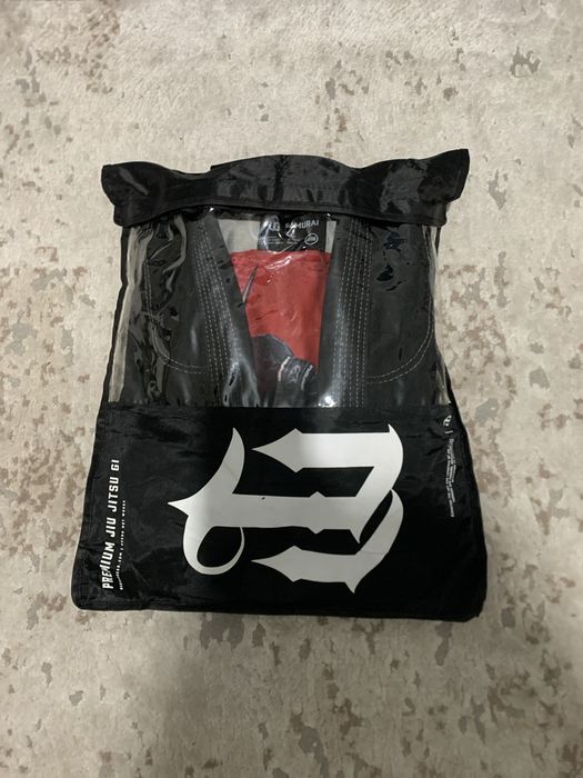 Продам кимоно! Оригинал заказ из Европы!