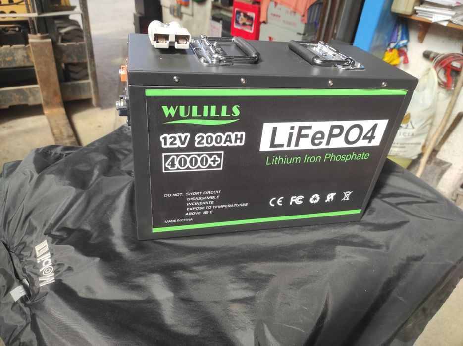 ТОП ЦЕНА!!! Литиева батерия 12v-2700wh и мн.други,литиево йонен акумул