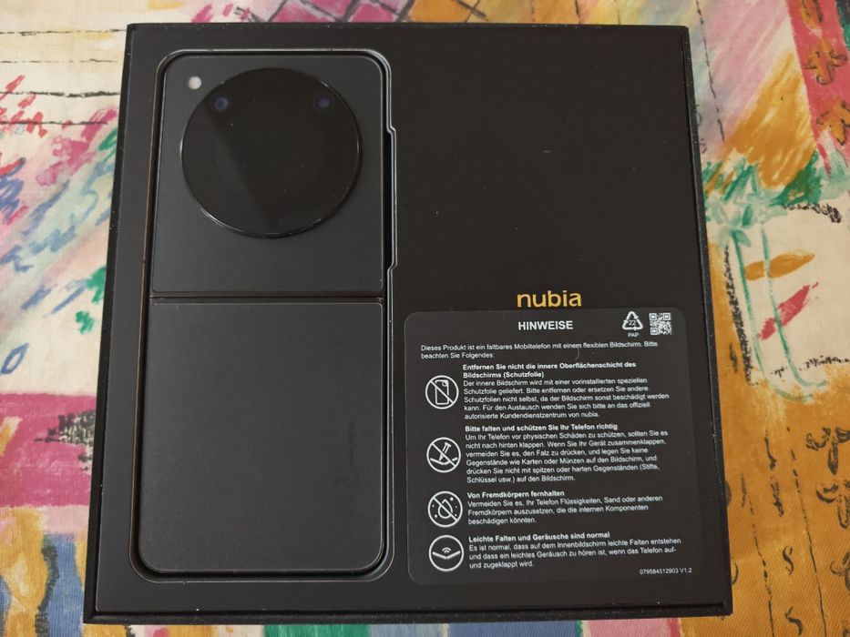 ZTE Nubia Flip 5G