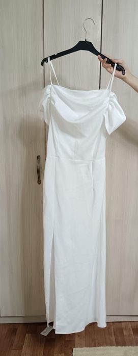 Платья женские новые