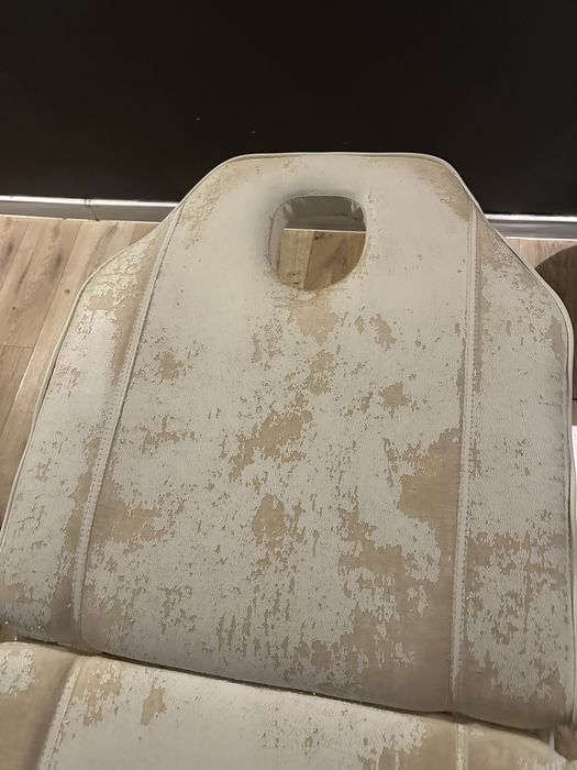 Массажная кушетка