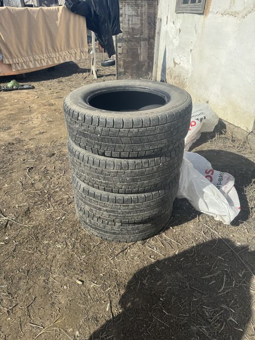 Резина 225/65/17