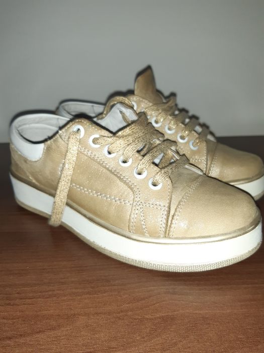 Pantofi Nicolis marime 36