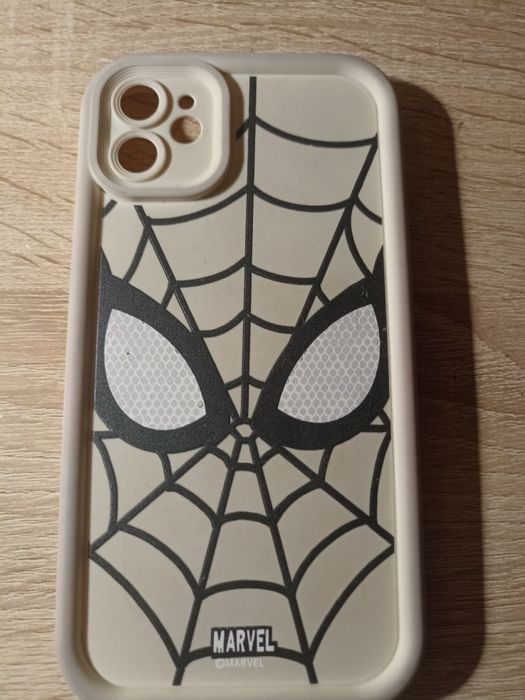 Продам чехлы на айфон