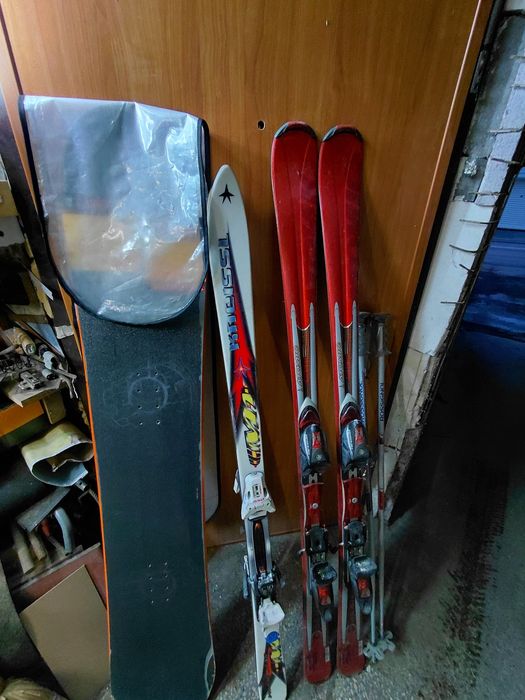 Ски сноуборд и щеки