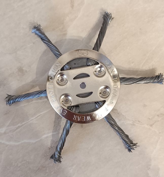 Capete trimmer, motocoasă electrică
