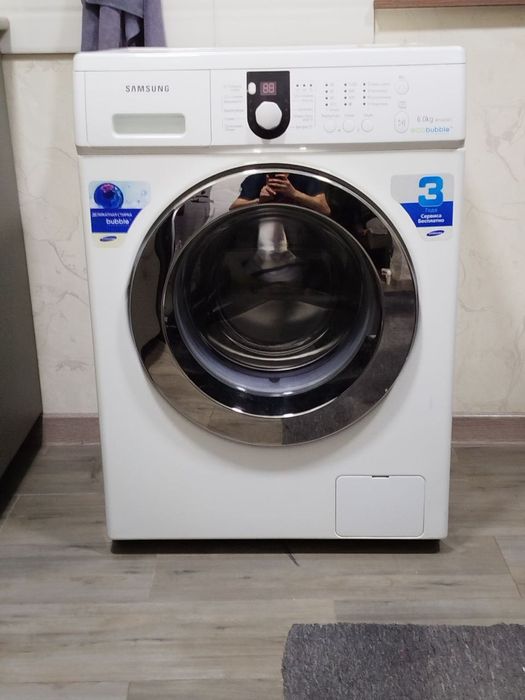 Стиральная машина Samsung 6кг. Почти новая. Гарантия!!!