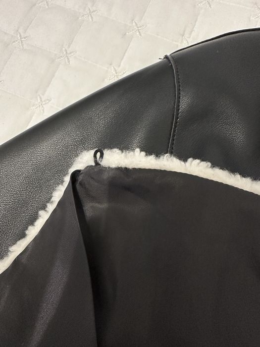 Дамско кожено яке