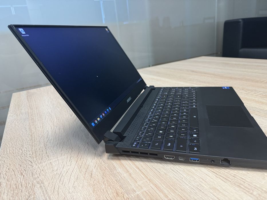 Ноутбук Aorus SE4