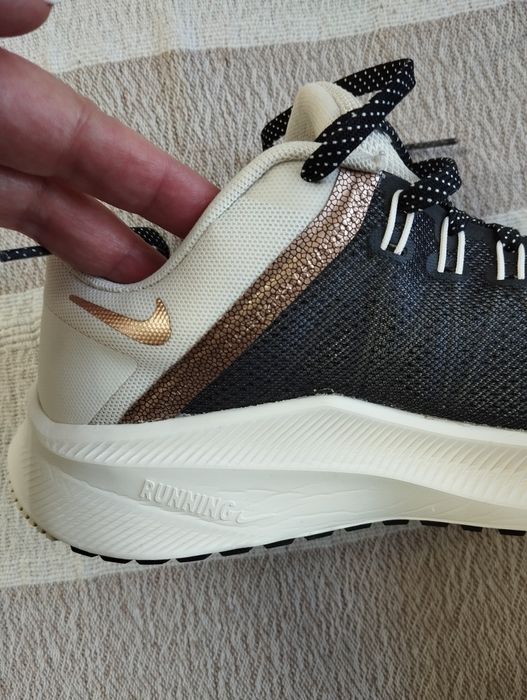 Nike спортни обувки без забележки