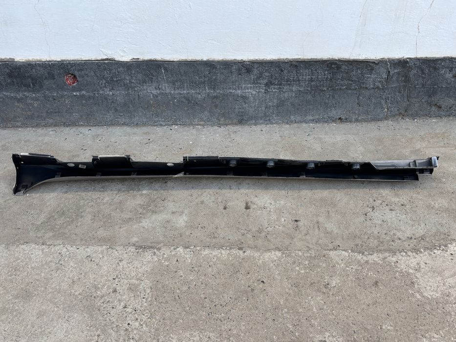 Дверь на камри 75-80