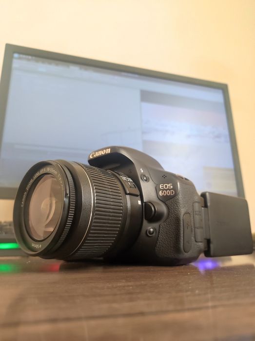 Canon 600D +sumka+batereyka