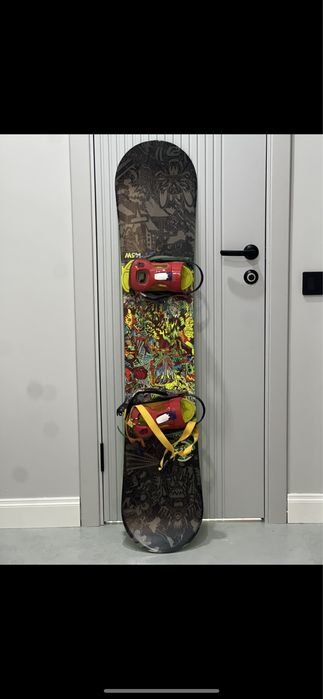 Продам сноуборд