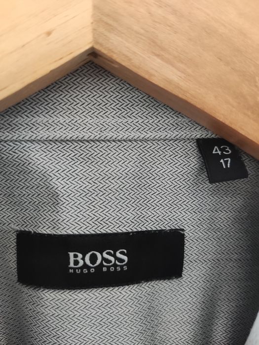 Мъжка риза BOSS размер L-XL