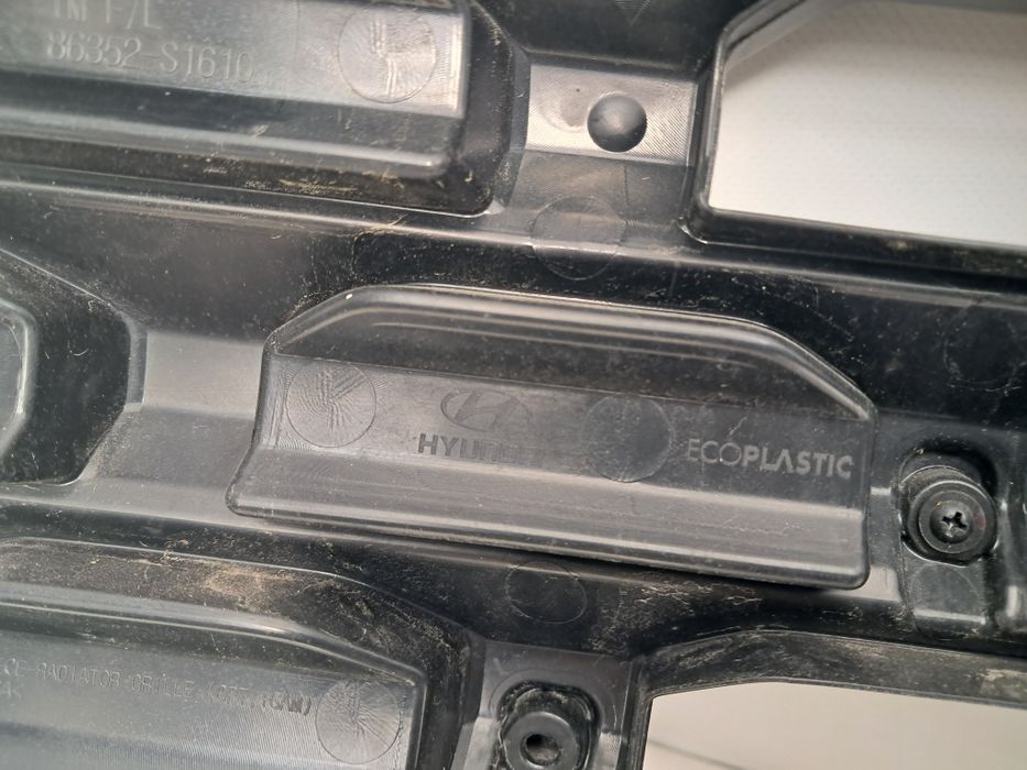 Грил решетка Hyundai Santa Fe 2021/2024г