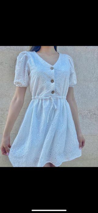 Платья, футболки, майки