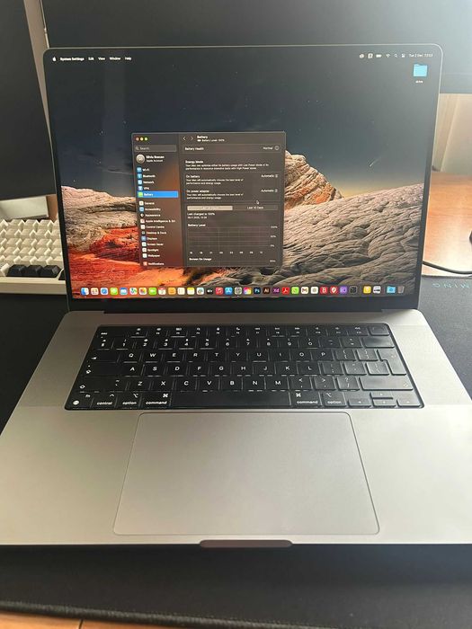 macbook pro m1 max - Laptop-Calculator-Gaming la preț mic | OLX.ro