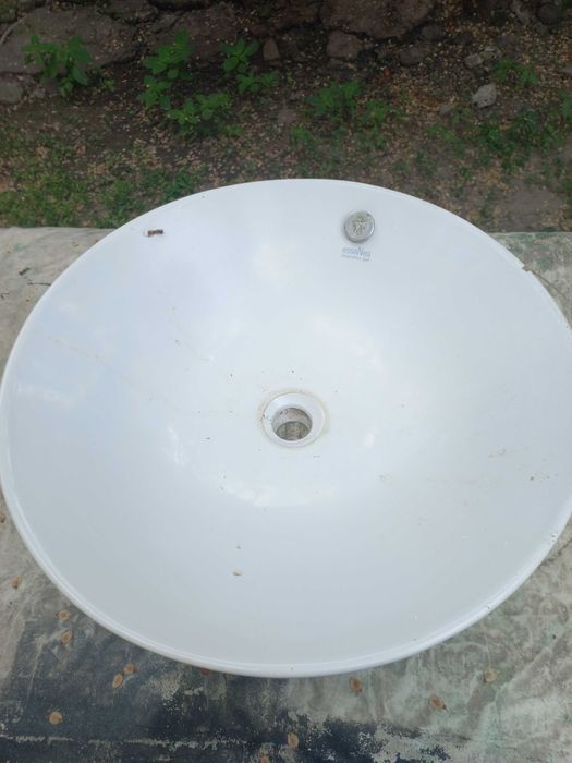 Раковина,керамическая,круглая