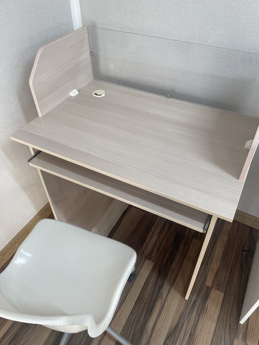 Столы для офиса (отдел продаж)