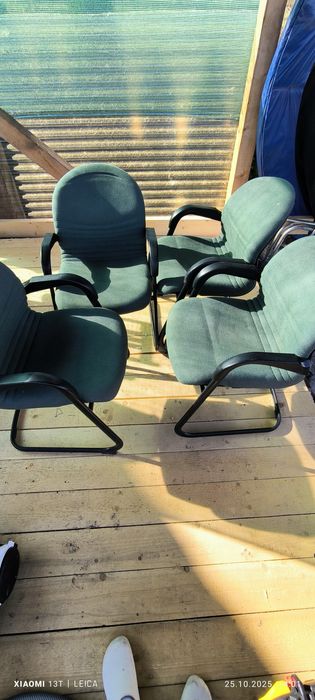 4x scaune comfortabile