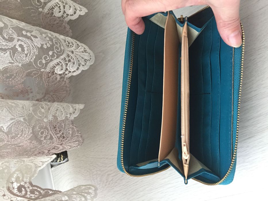 Женские портмоне