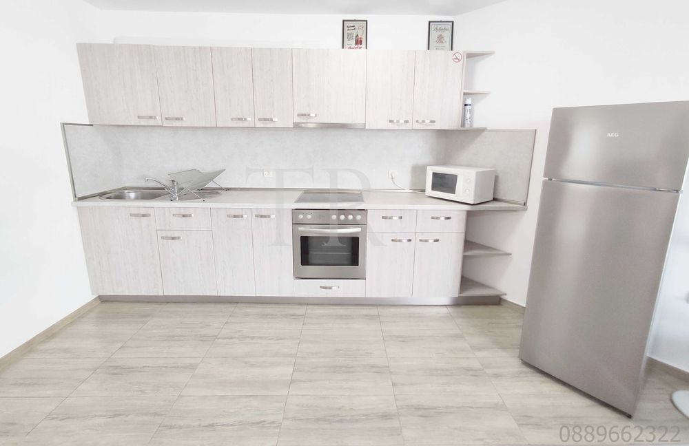Дава се под наем Тристаен апартамент в Бургас, Лазур - 90 кв.м за 650 € - Снимка #3
