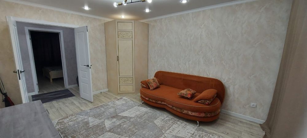 Продам трехкомнатную квартиру