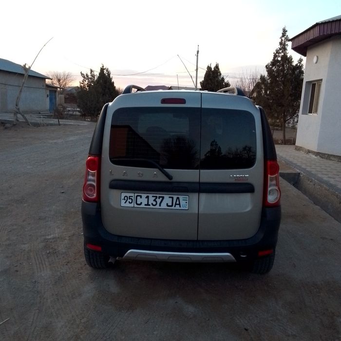 Лада ларгус люкс