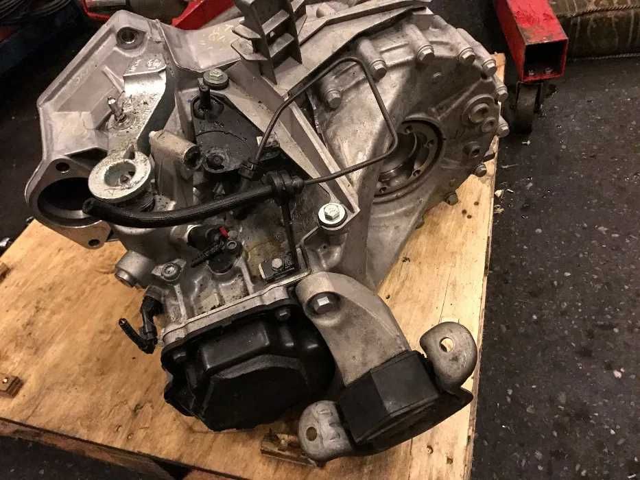 Cutie viteze VW T5; 1.9 TDI; 5 Trepte