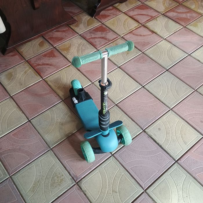 Детски акомулаторни играчки