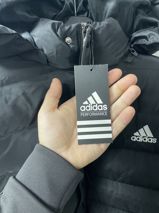 Мъжко Зимно яке Adidas -с етикет,чисто нови